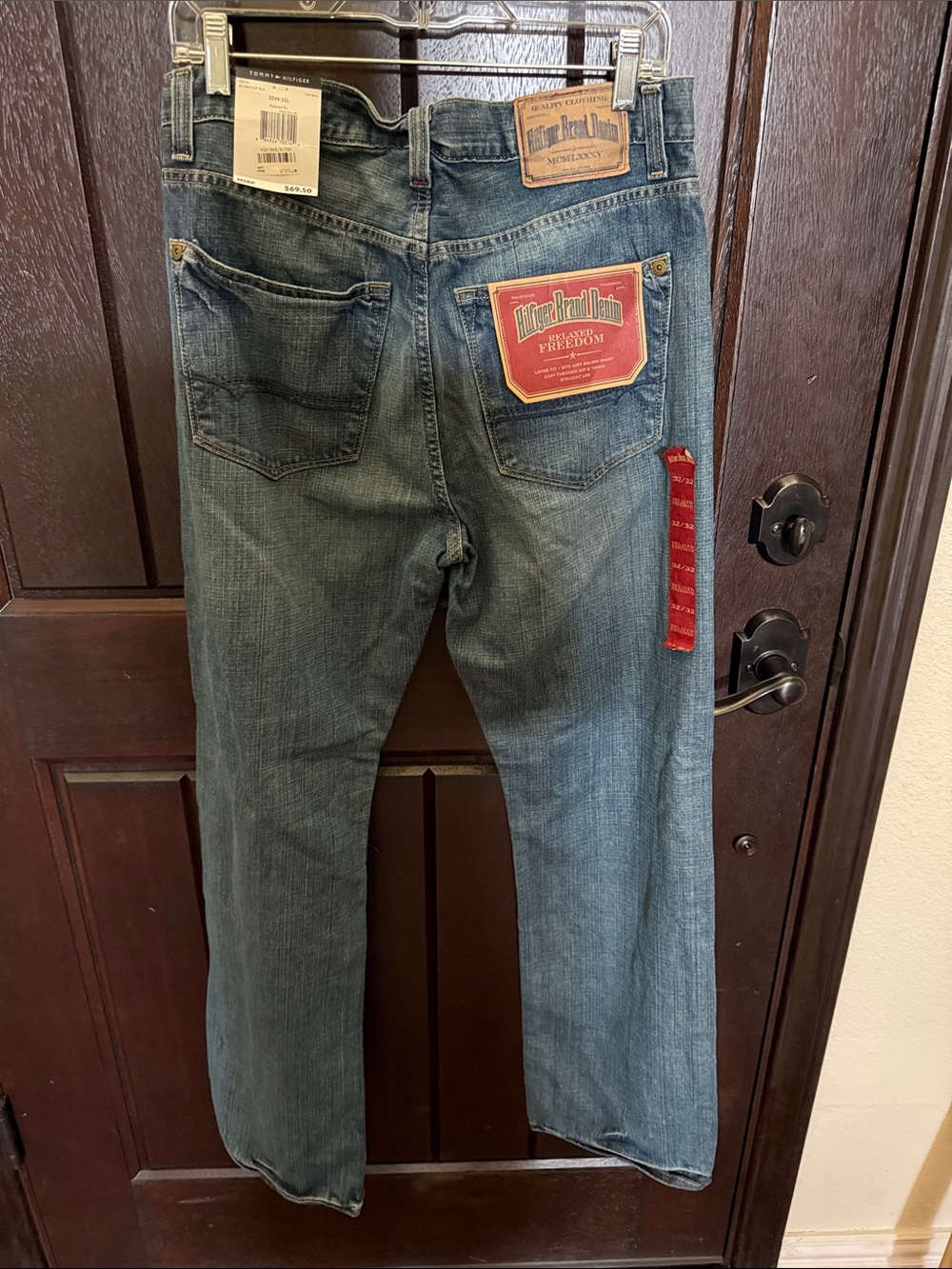 Tommy Hilfiger Straight Leg Denim Jeans in Faded Blue